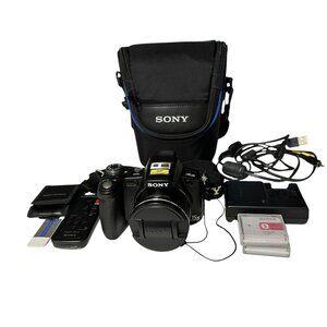 Sony Cyber-shot DSCH50 9.1 MP Digital Camera 15x Optical Zoom Bundle